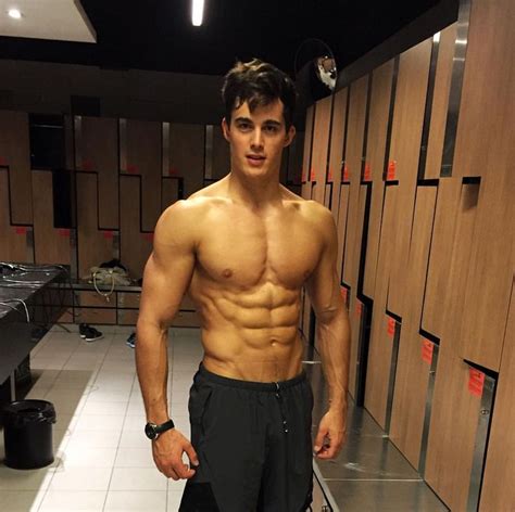 pietro boselli desnudo|Pietro Boselli Naked in Locker Room